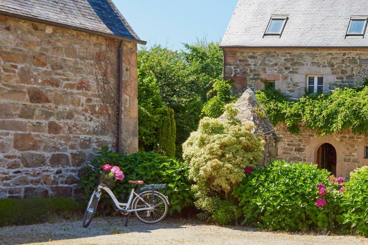 Hotel Manoir Des Petites Bretonnes Saint-Quay-Perros Exterior foto