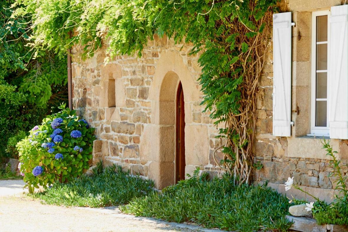 Hotel Manoir Des Petites Bretonnes Saint-Quay-Perros Exterior foto